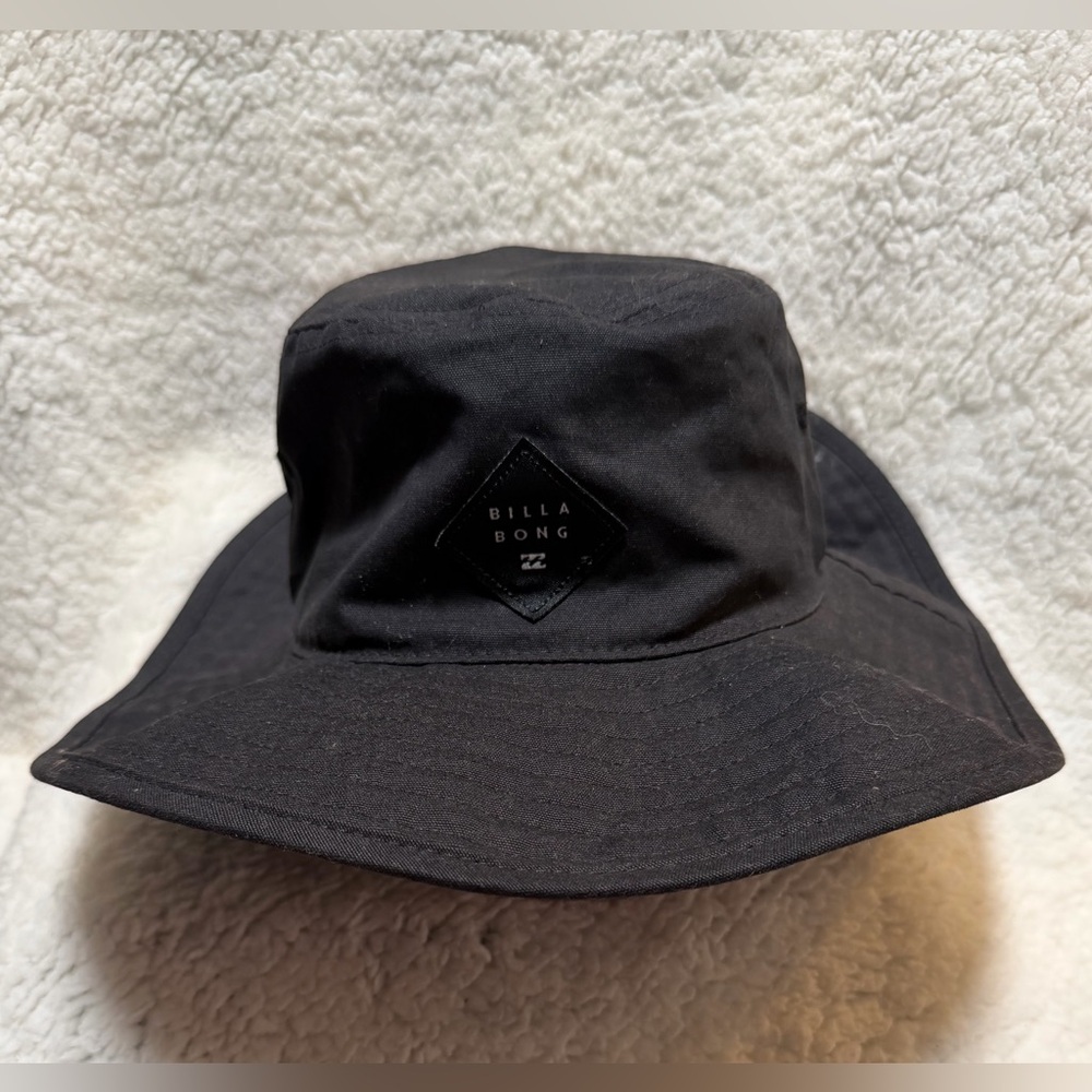 Billabong Big John Surf Safari Bucket Hat w/Chinstrap, Men’s Black OSFM Cotton